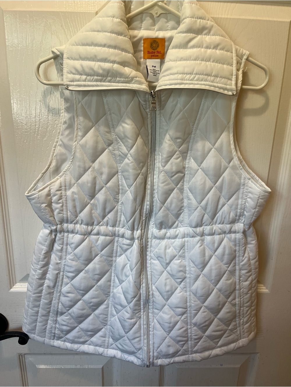 Brand New Women’s Ruby Rd White Puffer Quilted Vest Coat Jacket Winter Medium